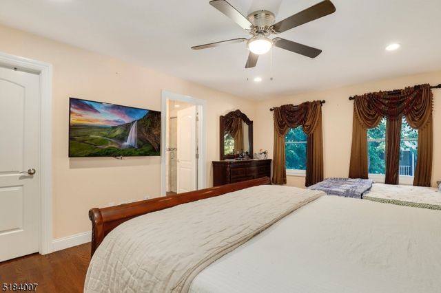 157 Woodridge St, Wood-ridge Boro, NJ 07075