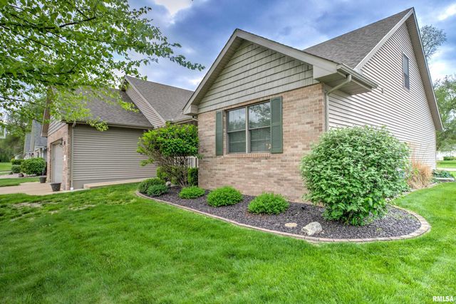 1913 DANE KELSEY Drive, Pekin, IL 61554