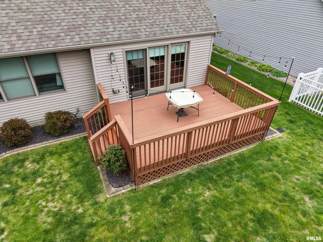 1913 DANE KELSEY Drive, Pekin, IL 61554