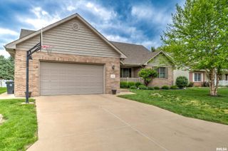 1913 DANE KELSEY Drive, Pekin, IL 61554