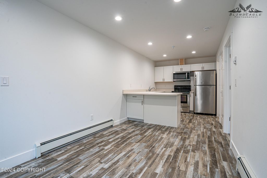 415 E Beaver Avenue, Palmer, AK 99645