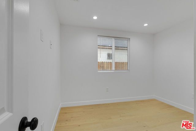8637 Orchard Avenue, Los Angeles, CA 90044