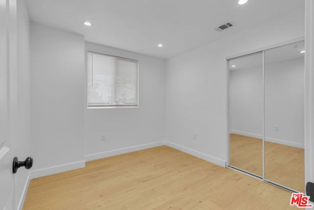 8637 Orchard Avenue, Los Angeles, CA 90044