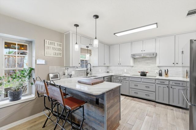 5721 Havana Drive, North Richland Hills, TX 76180