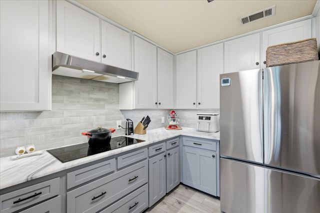 5721 Havana Drive, North Richland Hills, TX 76180