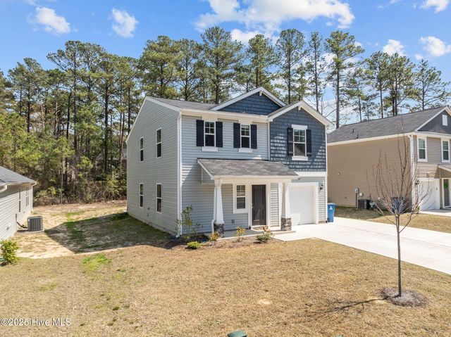 821 Conductor Court, Vass, NC 28394