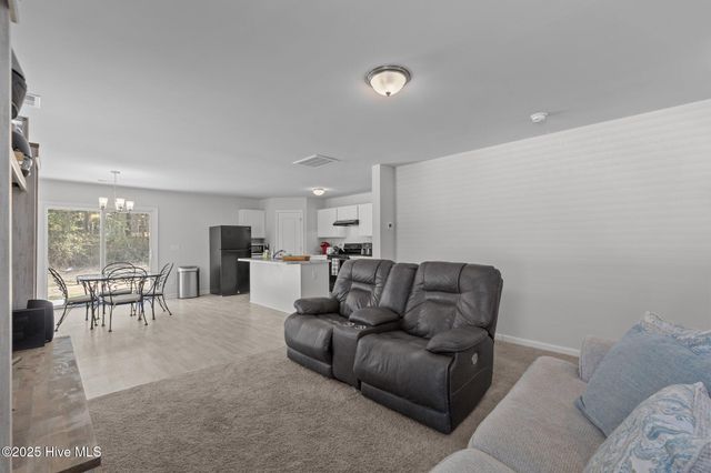 821 Conductor Court, Vass, NC 28394