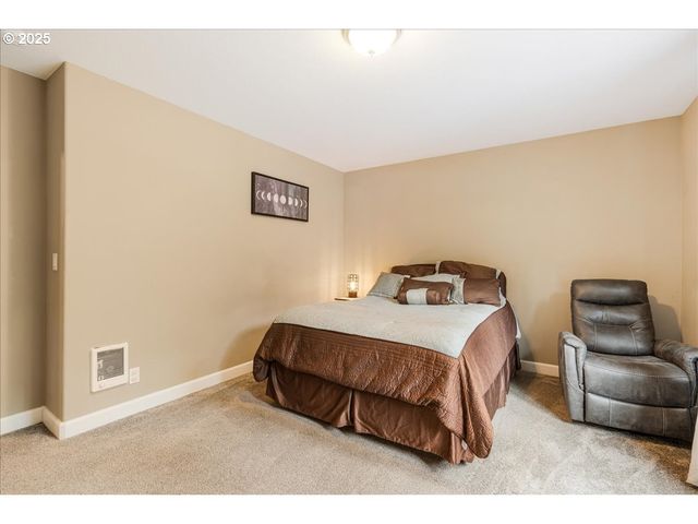 30062 MAPLE Dr, Rainier, OR 97048