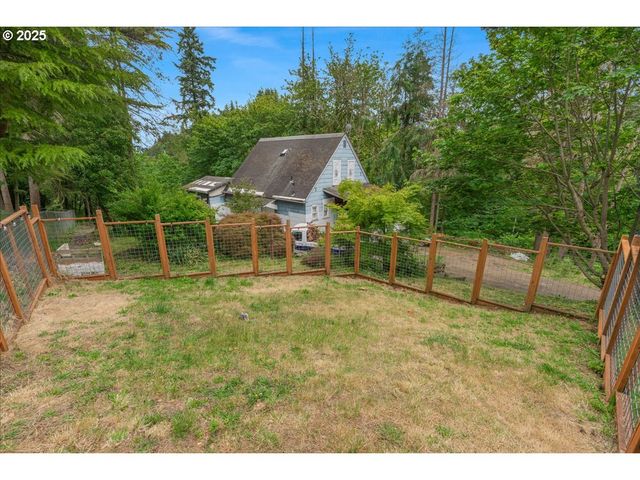 30062 MAPLE Dr, Rainier, OR 97048