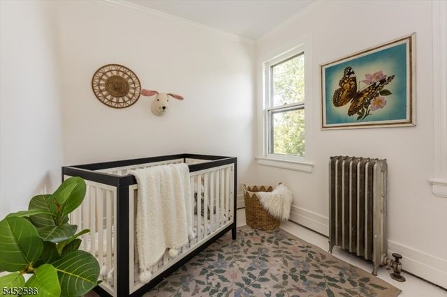39 Oberlin St, Maplewood Twp., NJ 07040