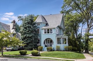 39 Oberlin St, Maplewood Twp., NJ 07040
