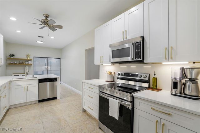 9741 Campbell CIR, Naples, FL 34109