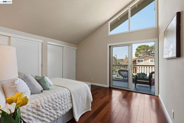 330 Tampa Ct, Foster City, CA 94404