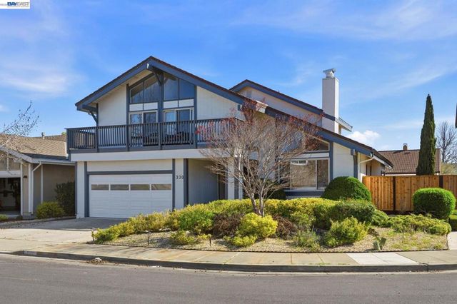 330 Tampa Ct, Foster City, CA 94404