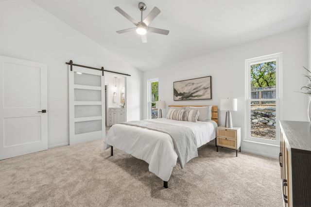 402 S Lake Creek DR, Round Rock, TX 78681