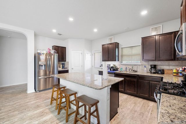 13511 Pickett, San Antonio, TX 78254