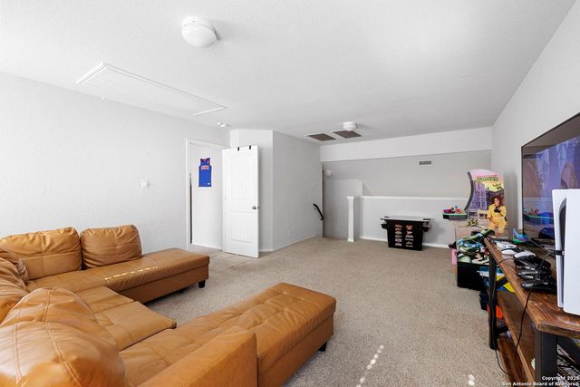 13511 Pickett, San Antonio, TX 78254