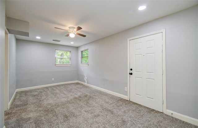 6830 New York Street, Houston, TX 77021