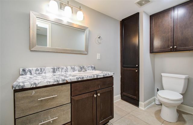 6830 New York Street, Houston, TX 77021