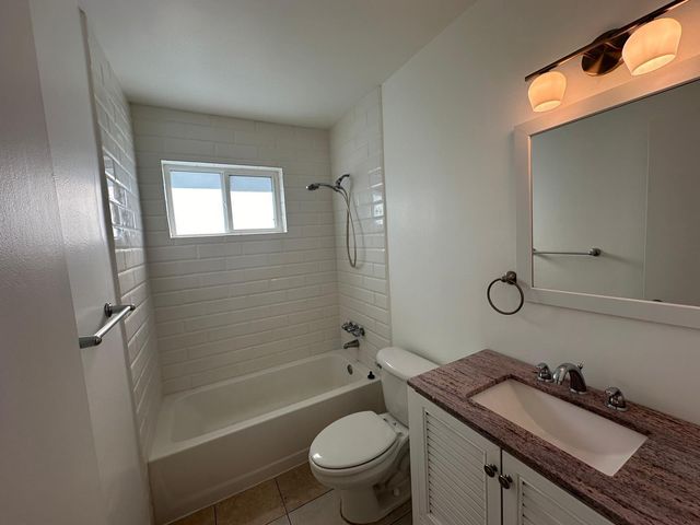 817 Lighthouse Drive C, North Palm Beach, FL 33408