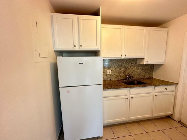 817 Lighthouse Drive C, North Palm Beach, FL 33408
