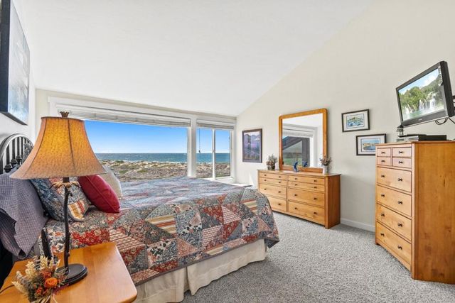 338 Monterey Dunes Way, Moss Landing, CA 95039