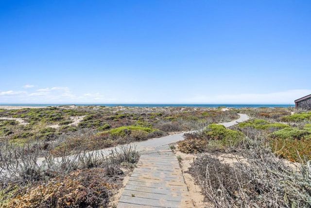 338 Monterey Dunes Way, Moss Landing, CA 95039