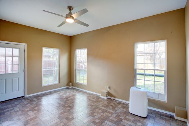3507 Tamarack Drive, Grand Prairie, TX 75052