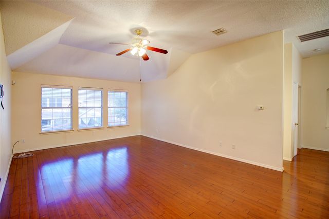 3507 Tamarack Drive, Grand Prairie, TX 75052