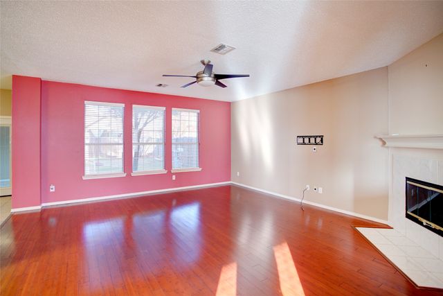 3507 Tamarack Drive, Grand Prairie, TX 75052