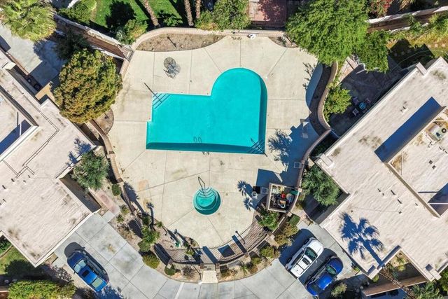 1491 Sunflower Circle N, Palm Springs, CA 92262