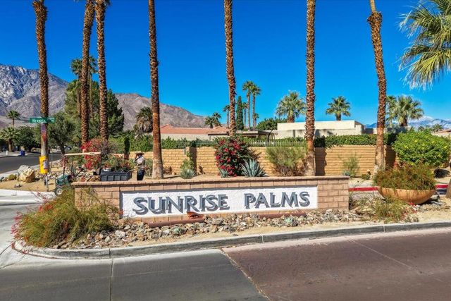 1491 Sunflower Circle N, Palm Springs, CA 92262