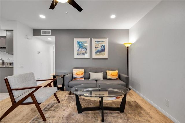 1491 Sunflower Circle N, Palm Springs, CA 92262