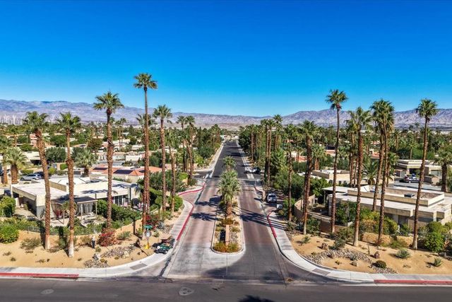 1491 Sunflower Circle N, Palm Springs, CA 92262