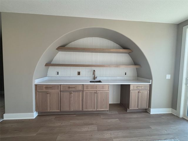 1393 S Lotus Place, West Des Moines, IA 50266
