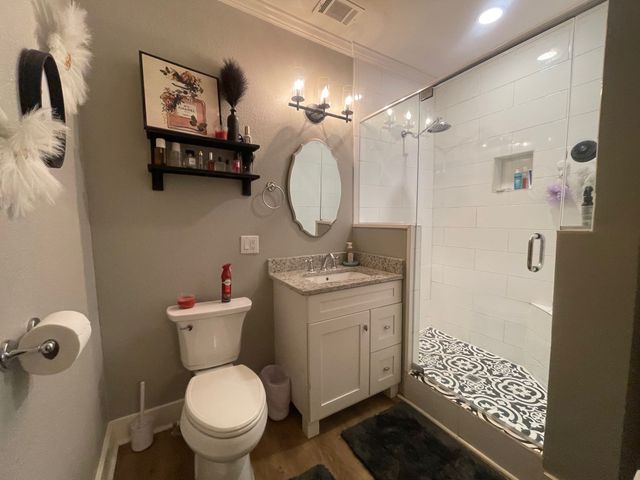 714 E Neches, Palestine, TX 75801