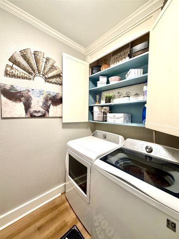 714 E Neches, Palestine, TX 75801