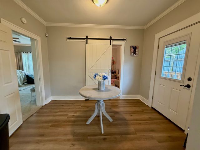 714 E Neches, Palestine, TX 75801