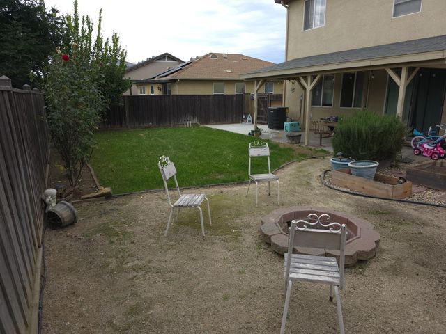 1348 Apple Court, Madera, CA 93638