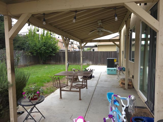 1348 Apple Court, Madera, CA 93638