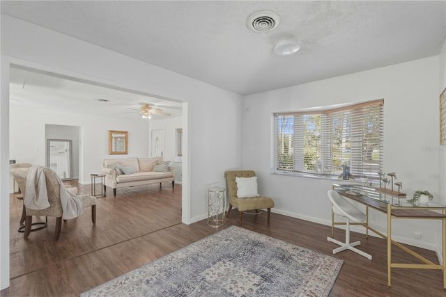 3515 COUNTRY CLUB WAY S, St Petersburg, FL 33712