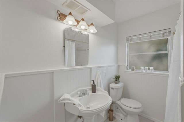 3515 COUNTRY CLUB WAY S, St Petersburg, FL 33712