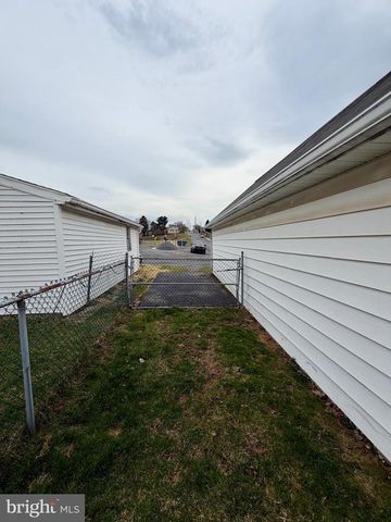 1410 MARGARET ST, Reading, PA 19605