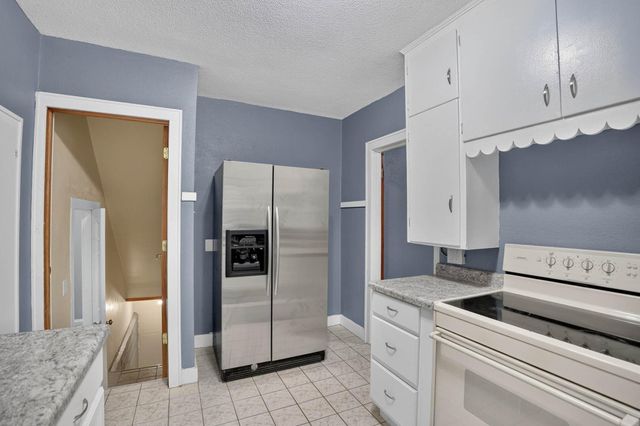 1216 Independence Avenue, Waterloo, IA 50703