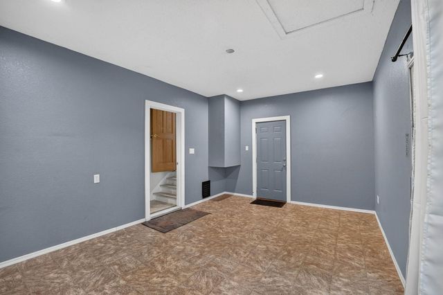 1216 Independence Avenue, Waterloo, IA 50703