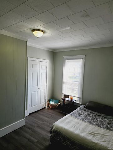 324 S Ohio Street, Bicknell, IN 47512