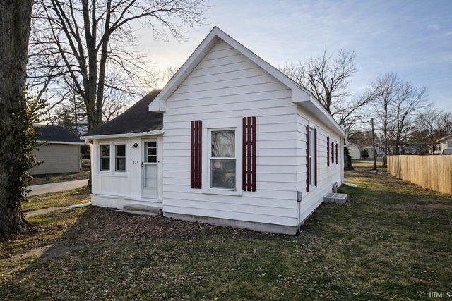 324 S Ohio Street, Bicknell, IN 47512