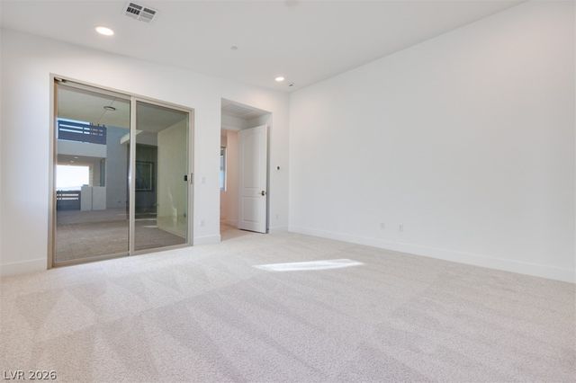 1040 Soaring Sage Avenue, Las Vegas, NV 89138