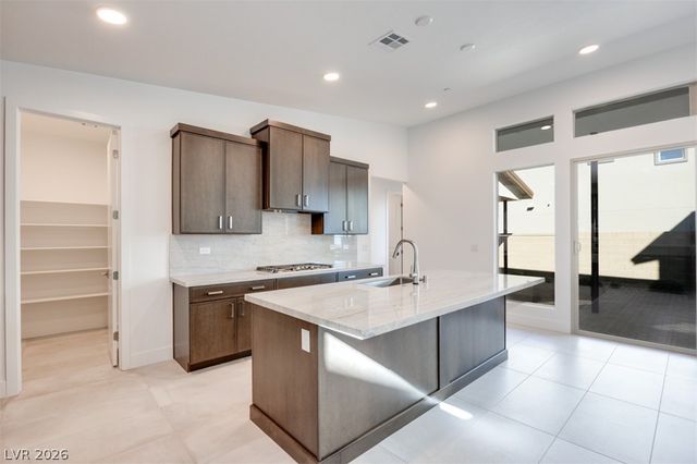 1040 Soaring Sage Avenue, Las Vegas, NV 89138
