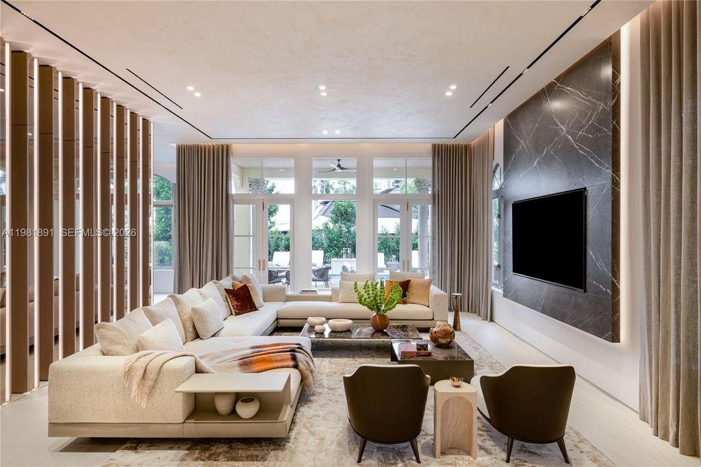 1522 Island Boulevard, Aventura, FL 33160